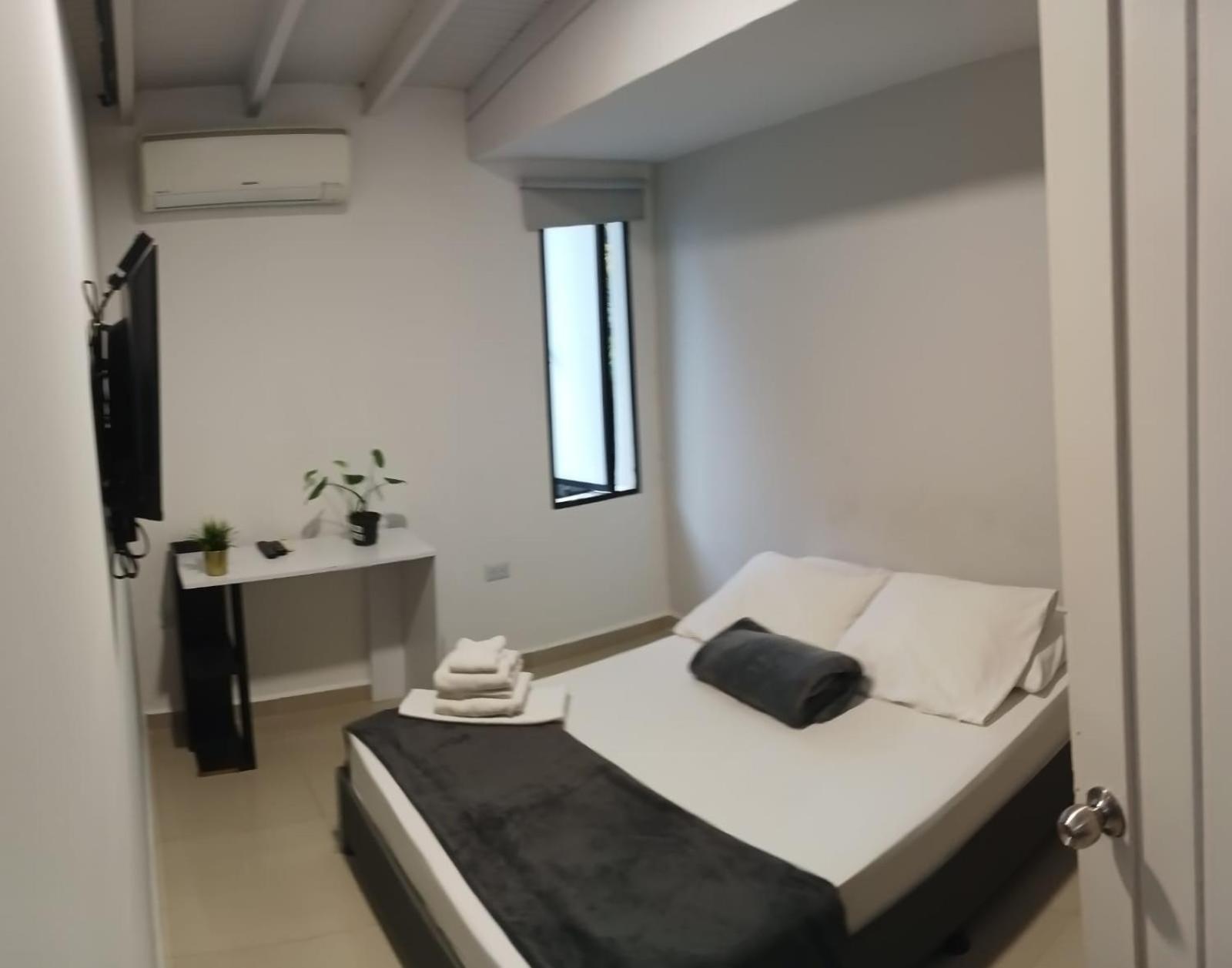 Hotel La Carpita Medellin Ngoại thất bức ảnh